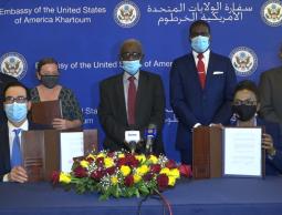 السودان يوقع على 