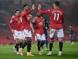 فرحة لاعبي اليونايتد بالفوز