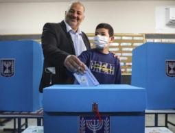 الانتخابات الإسرائيلية.. فوز بلا حسم والفلسطينيون خارج الدائرة   