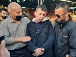 الأسير منصور الشحاتيت.. عندما تفقد الحياة عدلها عليك أن تفقد عقلك