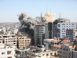 قصف غزة