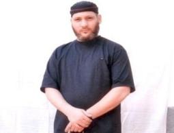 الأسير علي نزال 