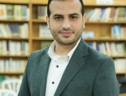 صورة للكاتب أحمد الكومي