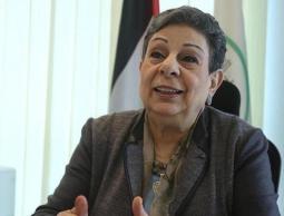 حنان عشراوي