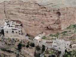 جبل قرنطل.jpg