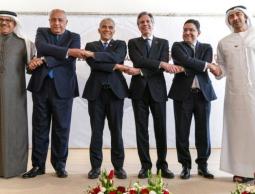 المشاركون في قمة النقب