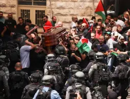 خروج الجثمان من المستشفى