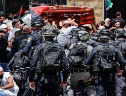 الاعتداء على الجنازة