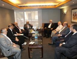 هنية يلتقي عددًا من الشخصيات والقادة والمفكرين المشاركين في المؤتمر القومي الإسلامي