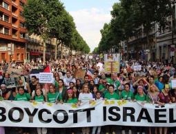 مطالبات بمقا