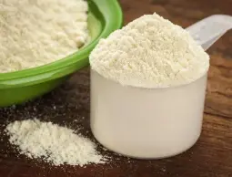 الكولاجين أم بروتين مصل اللبن.. أيهما أفضل لأهدافك الصحية؟