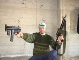 الشهيد القسامي باسل محمد شفيق القواسمي