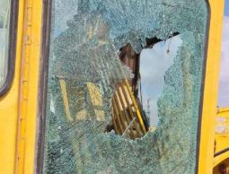 بالفيديو: مقاومون يستهدفون مركبة هندسية للاحتلال قرب حاجز الجلمة بجنين