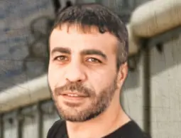 الأسير المريض ناصر أبو حميد