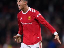 أزمة رونالدو مع منتخب البرتغال تشتعل قبل مباراة المغرب.. هدد بالرحيل