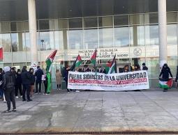 الوقفة التضامنية مع فلسطين