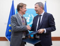 التوقيع