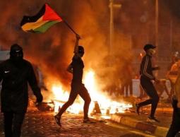 استهداف لحواجز وأبراج الاحتلال بالضفة وزحوف نحو الأقصى ومواجهات بالقدس