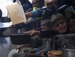 صورة من الأرشيف