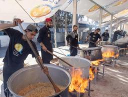 صورة توضيحية لعمال المطبخ العالمي في غزة