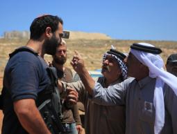 مستوطنون يهاجمون ترمسعيا وقريوت