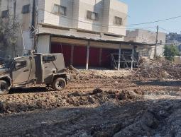 الاحتلال يواصل تصعيده في طولكرم ويحاصر مستشفى ثابت الحكومي لليوم الثالث