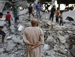 8شهداء وأكثر من 30 مصابًا جراء قصف استهدف مدرسة في جباليا