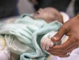 وفاة 3 أطفال جراء البرد القارس