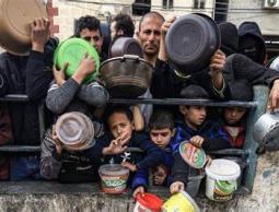 المكتب الإعلامي: 16 يومًا من تشديد الحصار على غزة يؤدي إلى تدهور إنساني كارثي