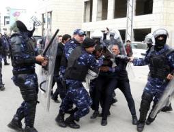 116 انتهاكاً خلال فبراير: تقرير يكشف تصاعد الاعتقالات السياسية في الضفة الغربية