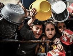 خنق غزة بالتجويع.. مخطط ممنهج لإنهاك السكان