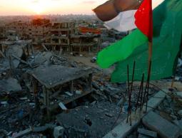 حركة حماس تدرس مقترحاً للوسطاء وتؤكد على مطالبها الثابتة