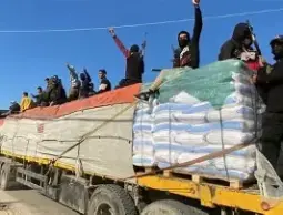 العشائر تحذر من مخطط الاحتلال لنهب المساعدات في غزة