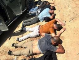 الاحتلال يعتقل 300 فلسطيني خلال أسبوع بتهمة اجتياز الجدار الفاصل