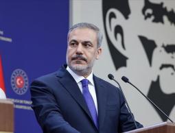 وزير الخارجية التركي: إسرائيل تنتهك وقف إطلاق النار في غزة وتعرقل المساعدات