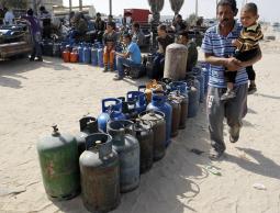 غزة تتلقى 16% فقط من احتياج الغاز منذ وقف إطلاق النار