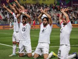 نشيد المقاومة يهزّ مدرجات الدوحة: احتفالات لاعبي فلسطين بالتأهل تشعل العالم العربي