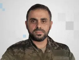 وإنّ حذيفة ما زال قائماً!