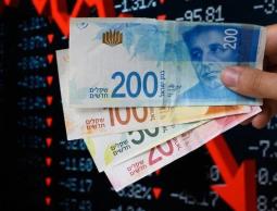 مع اقتراب الشيكل من أعلى مستوياته منذ أربع سنوات… متى يتدخل بنك إسرائيل؟