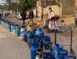 شتاء بلا غاز ...سياسة التقطير تُرهق الغزيين