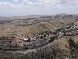 هل تنجح التحركات العربية في كبح جماح الاستيطان؟