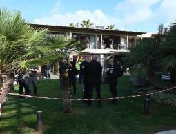 أضرار كبيرة في  فندق داخل 