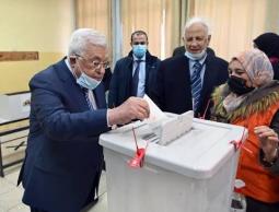 20 عام بلا صندوق.. لماذا يذهب عباس إلى الانتخابات دون توافق؟