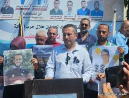 وقفة احتجاجية في مجمع ناصر للمطالبة بالإفراج عن الكوادر الطبية من سجون الاحتلال
