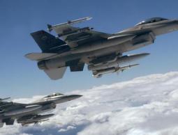 جيش الاحتلال يُجري غداً تدريبات جوية شمال "تل أبيب"