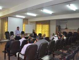 جانب من الدورة