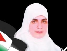 الأسيرة منى قعدان
