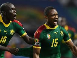 فرحة لاعبي الكاميرون بالفوز