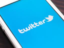 تويتر تختبر تبويبا جديدا للوصول إلى عناوين الأخبار الرئيسية