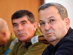 باراك: لا أستبعد الإقدام على عملية برية بغزة